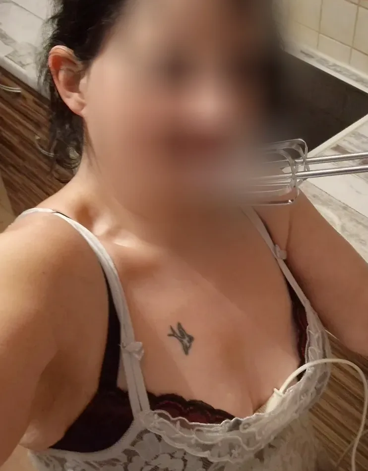 Oksana, 36 anni